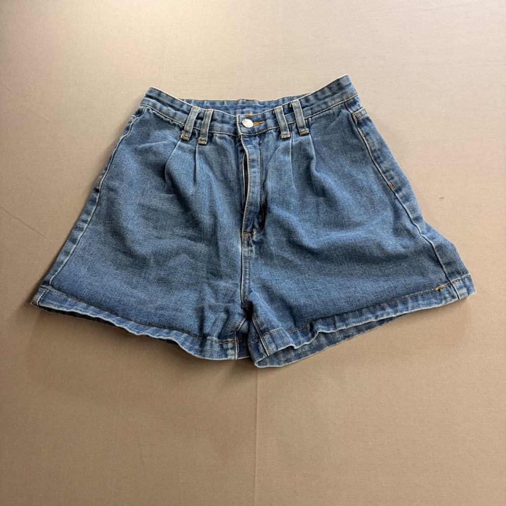 SheIn Womens Blue Denim Jean Mom Shorts High Rise Pleated 4in Inseam Size S 4